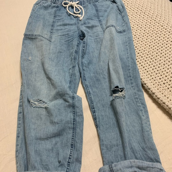 Aerie Chambray Distressed Pant 